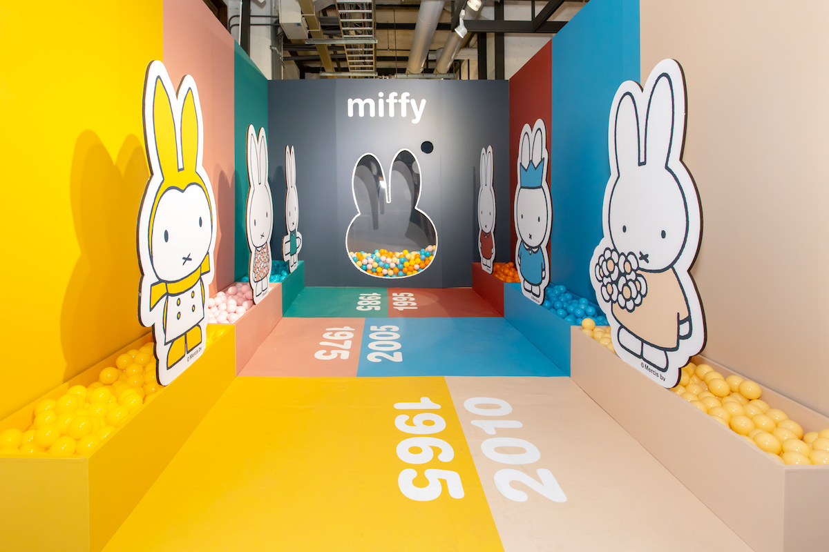 【Taipei】Scream-worthy cuteness! The “Playful Bunny Miffy Creative Exhibition” is officially underway. Miffy Phonetic Dolls, Big Head Charms, and more are waiting for you to collect!